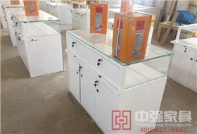優(yōu)質展柜工廠