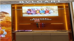 南京中強(qiáng)展柜廠·奢侈品店鋪裝修展柜定制解決方案