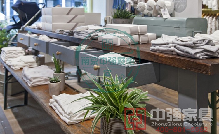 衣服定制店鋪設(shè)計(jì)