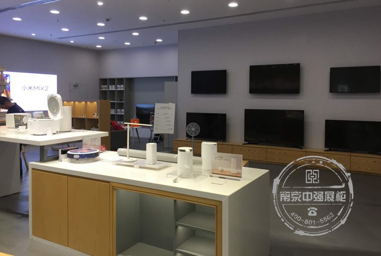 人看人品，展柜看質(zhì)量，南京展柜