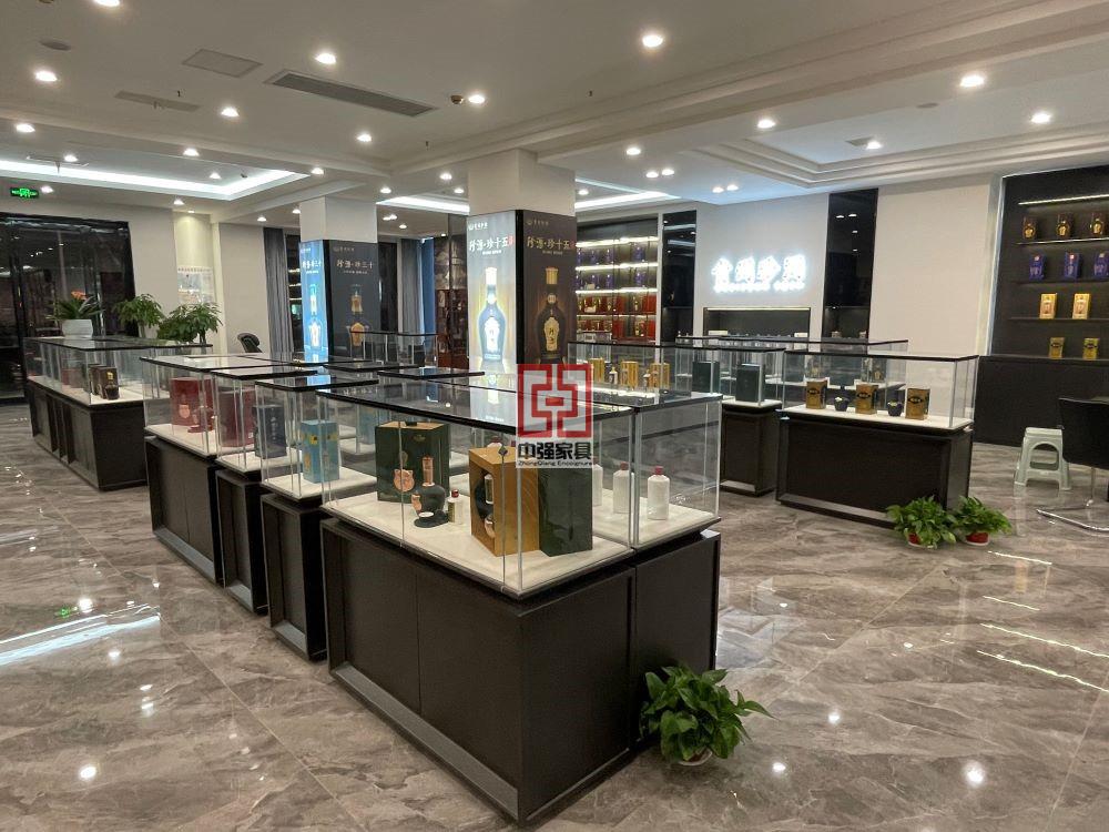 精雕細琢，尊貴呈現——江蘇中強煙酒展柜，定制您的高端品位之旅-中強展柜廠